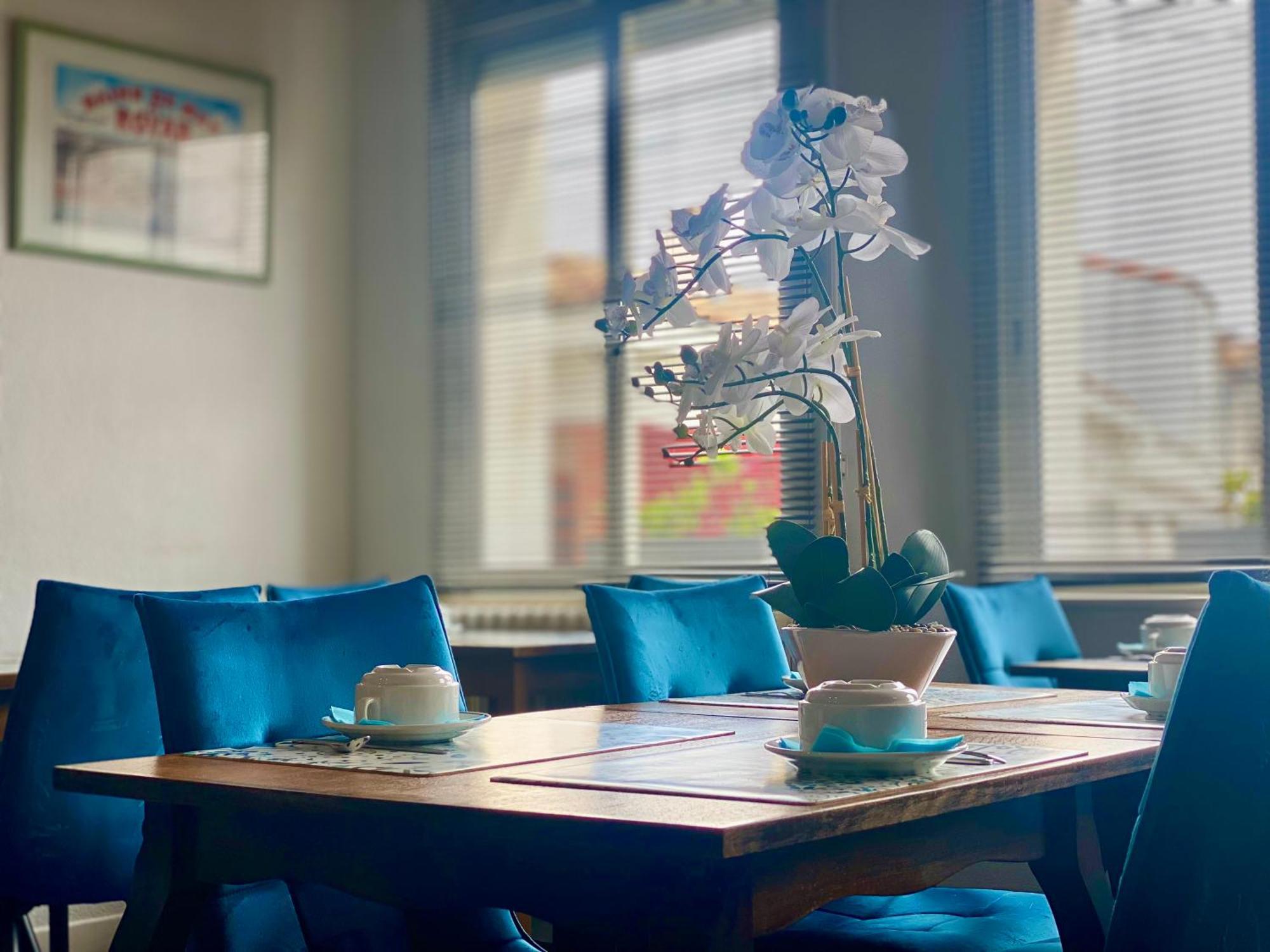 Hotel Le Pasteur ロワイヤン エクステリア 写真